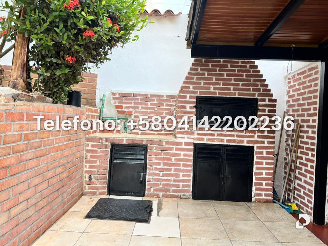 Casa en Prados del Este, Caracas – 3