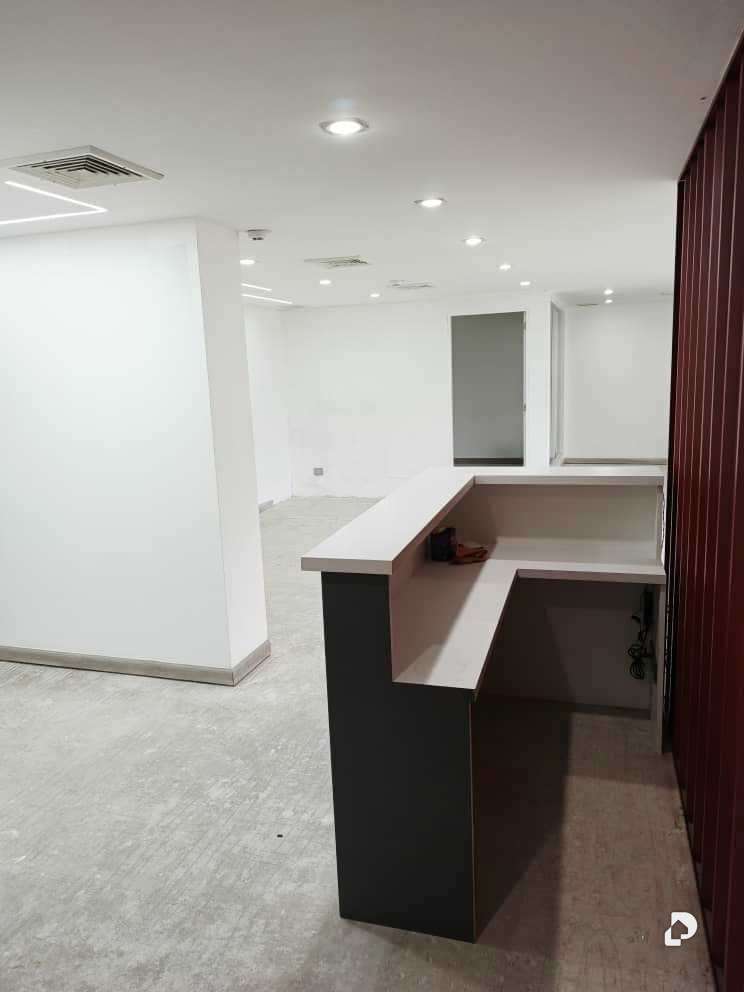Office in Las Mercedes, Caracas – 12
