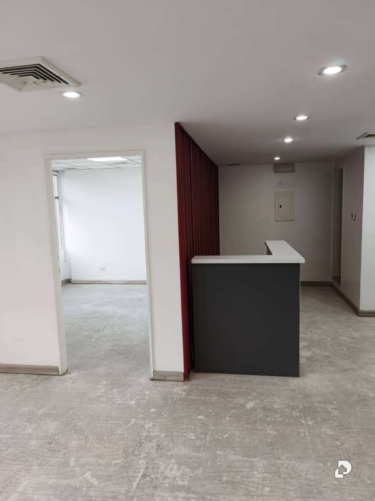 Office in Las Mercedes, Caracas – 11