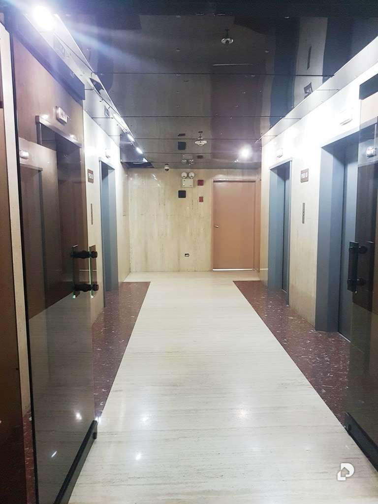 Office in Las Mercedes, Caracas – 2