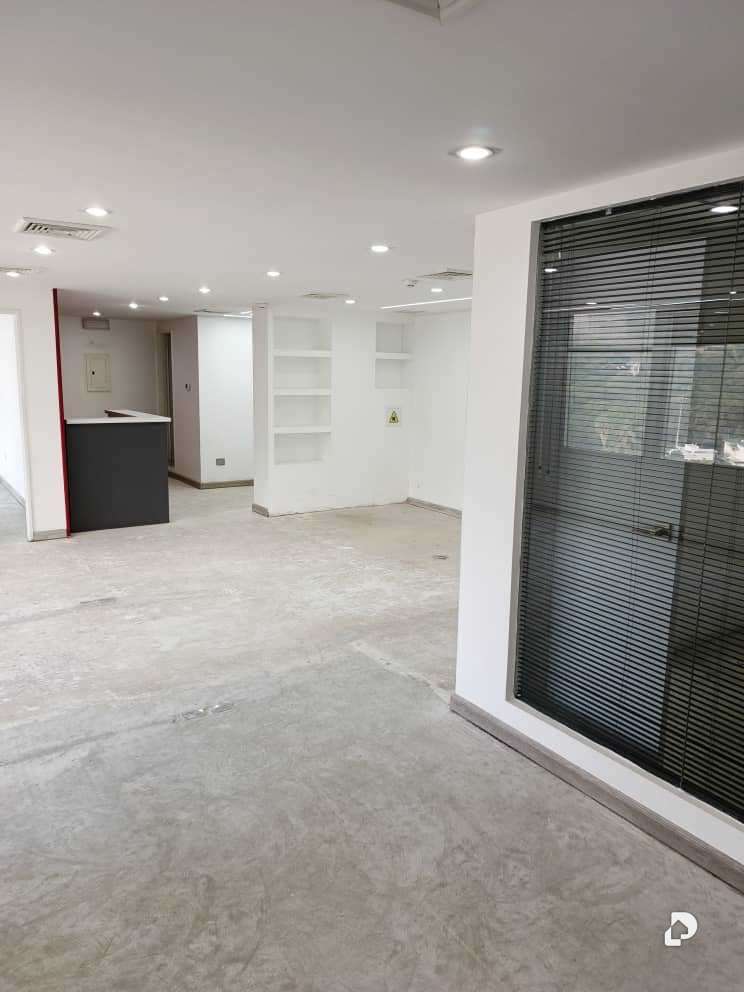 Office in Las Mercedes, Caracas – 9