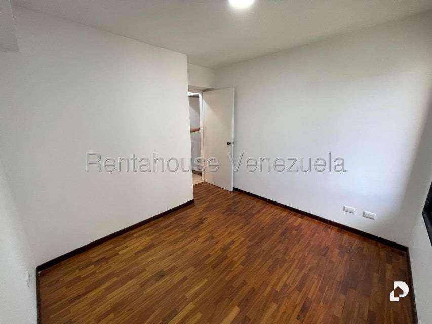 Apartamento en Terrazas del Ávila, Caracas – 9