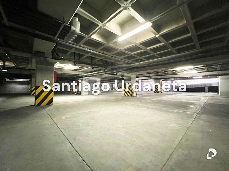 Edificio en La Urbina, Caracas – 20