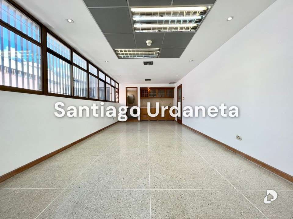 Edificio en La Urbina, Caracas – 12
