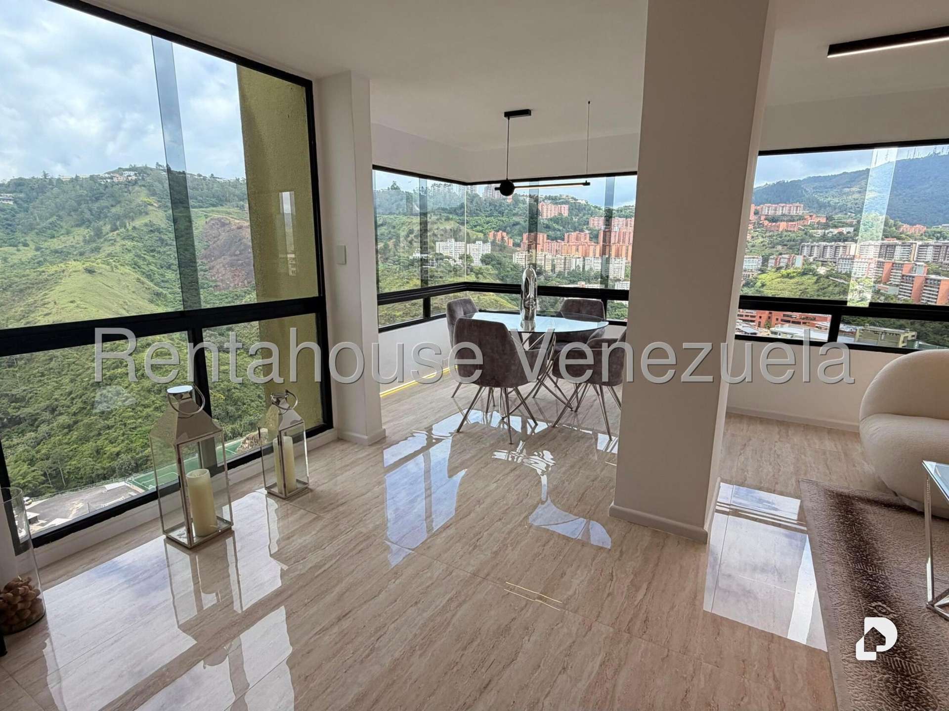 Apartment in Guiacay, Caracas – 12