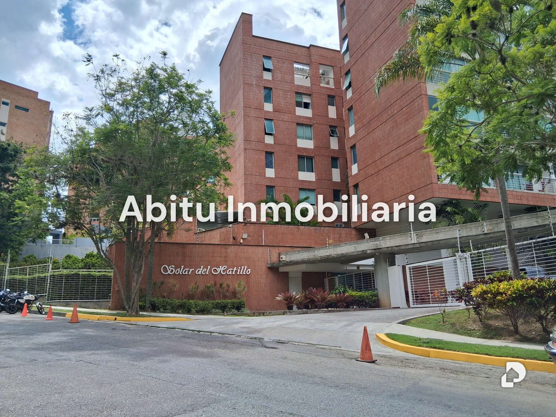 Apartamento en El Solar de El Hatillo, Caracas – 1