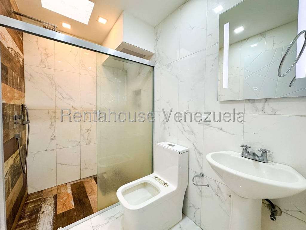 Casa en Alto Prado, Caracas
