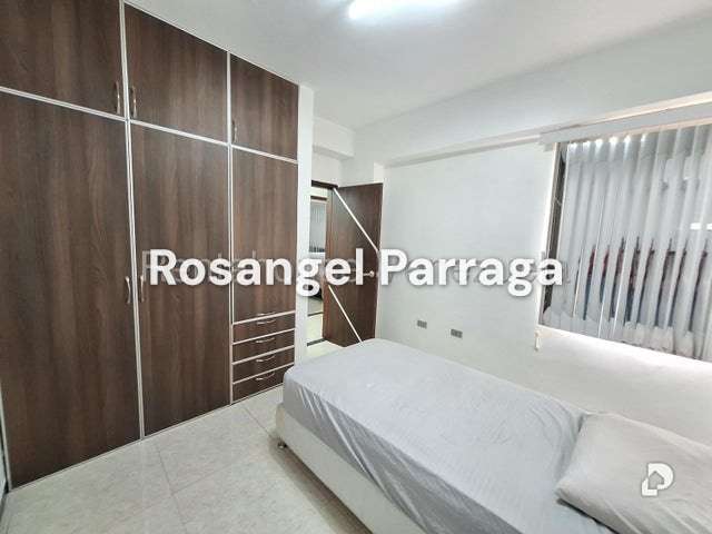Apartamento en Valles de Camoruco, Valencia – 10