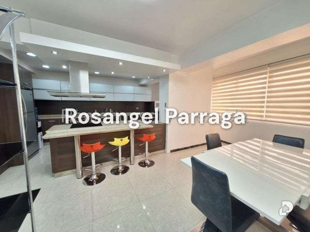 Apartamento en Valles de Camoruco, Valencia – 1