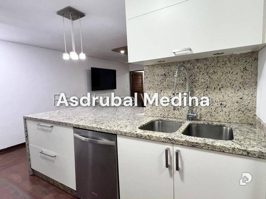 Apartamento en Los Palos Grandes, Caracas – 4