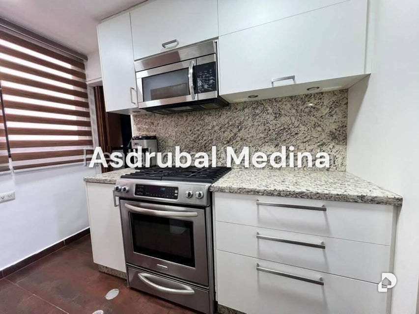 Apartamento en Los Palos Grandes, Caracas – 5