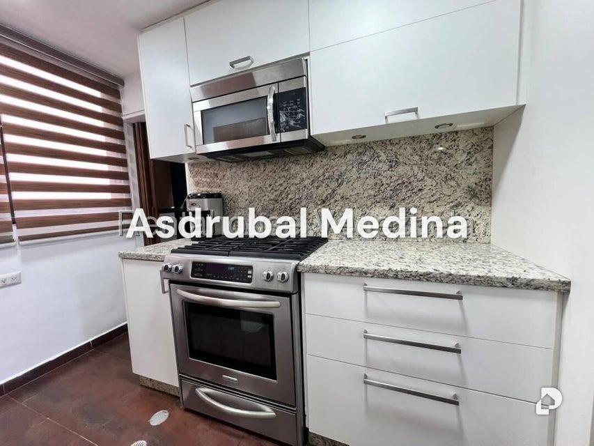 Apartamento en Los Palos Grandes, Caracas – 5
