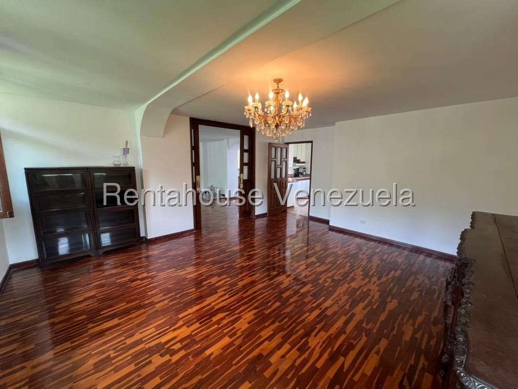 Apartamento en Santa Rosa de Lima, Caracas