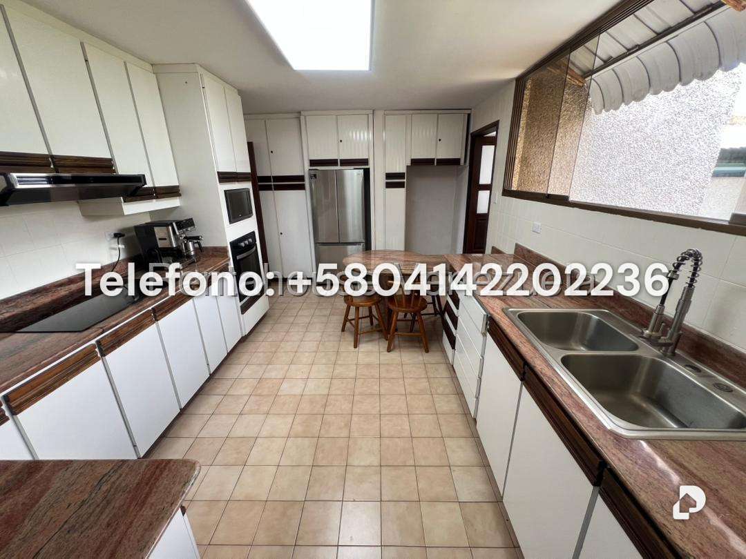 Apartamento en Santa Rosa de Lima, Caracas – 20