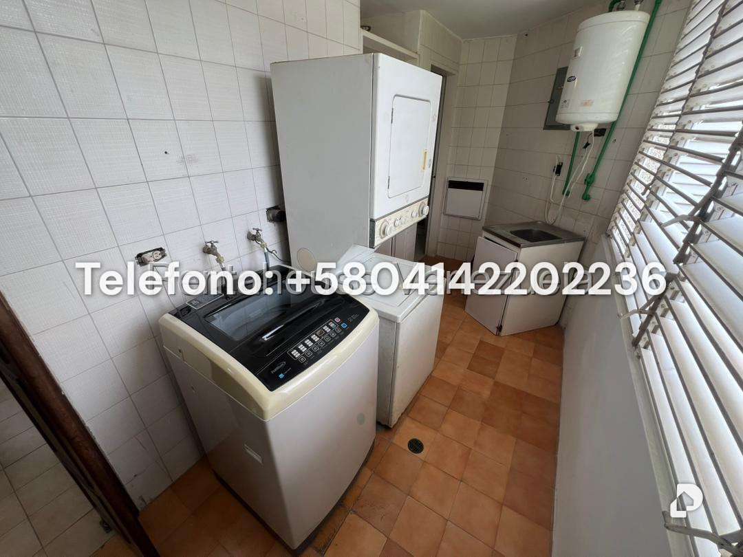 Apartamento en Santa Rosa de Lima, Caracas – 26