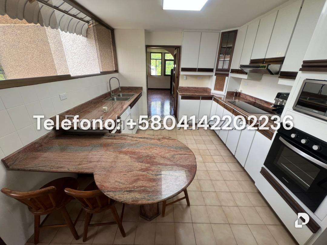 Apartamento en Santa Rosa de Lima, Caracas – 23