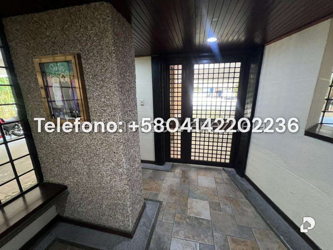 Apartamento en Santa Rosa de Lima, Caracas – 55