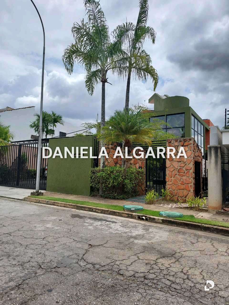 Casa en Altos de Guataparo, Valencia – 1