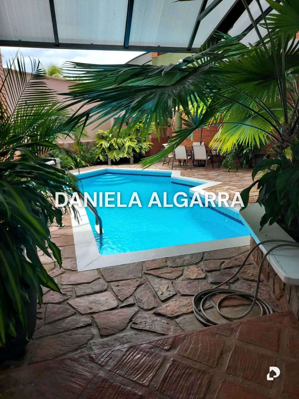 Casa en Altos de Guataparo, Valencia – 25