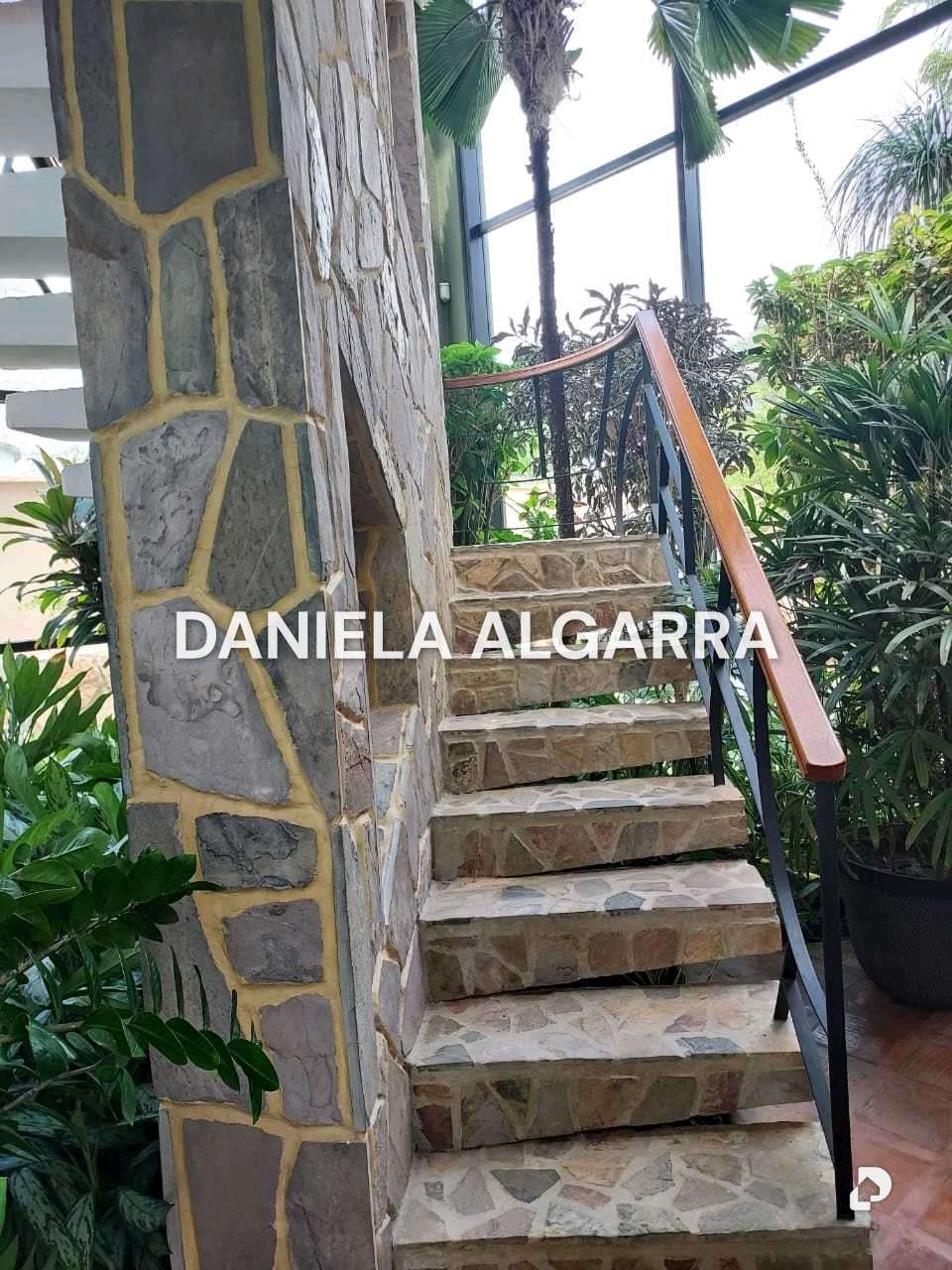 Casa en Altos de Guataparo, Valencia – 26