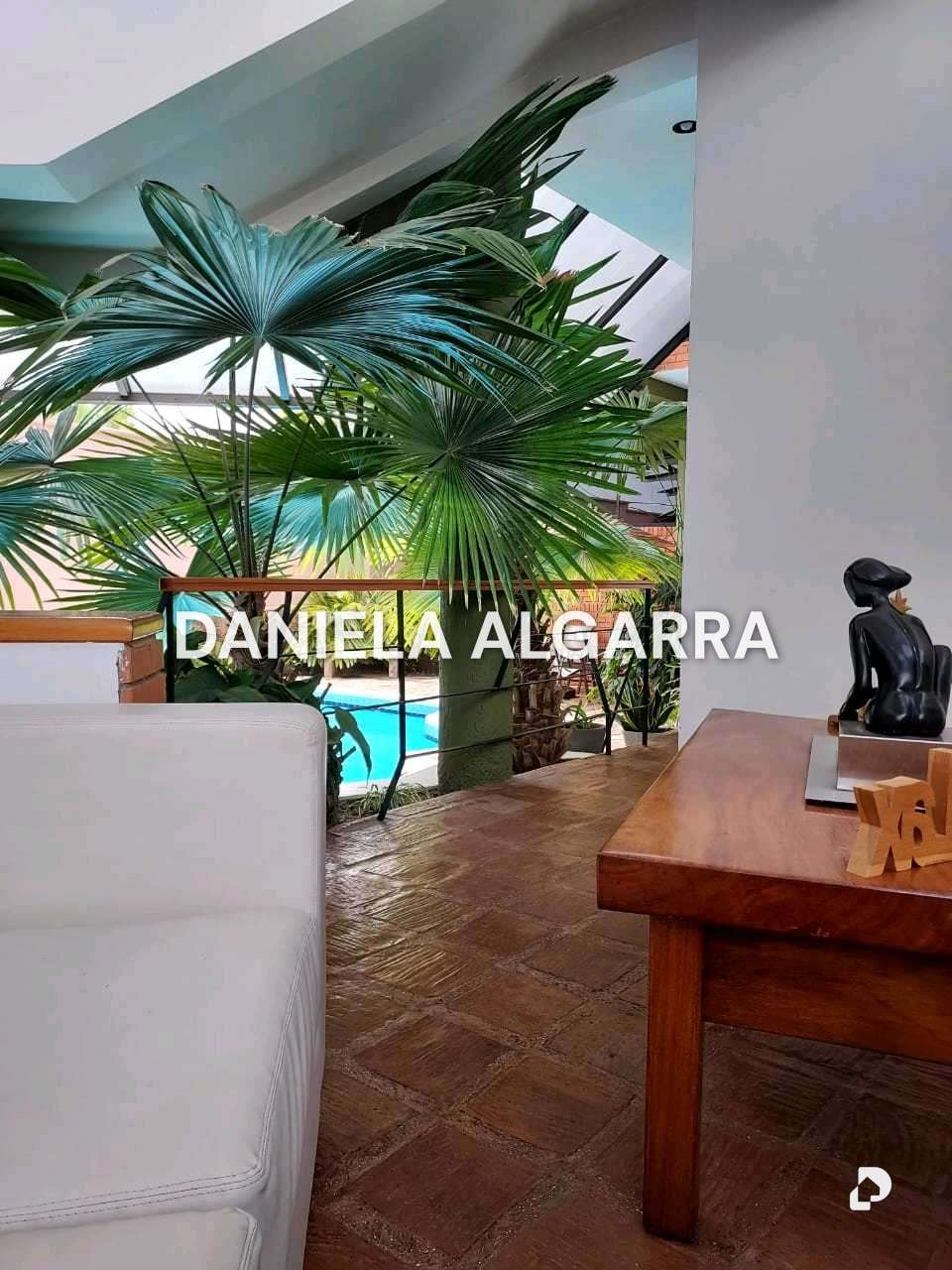 Casa en Altos de Guataparo, Valencia – 11