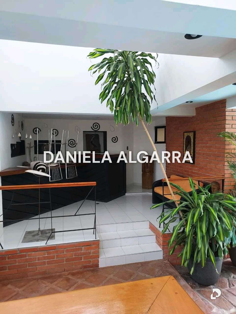 Casa en Altos de Guataparo, Valencia – 10