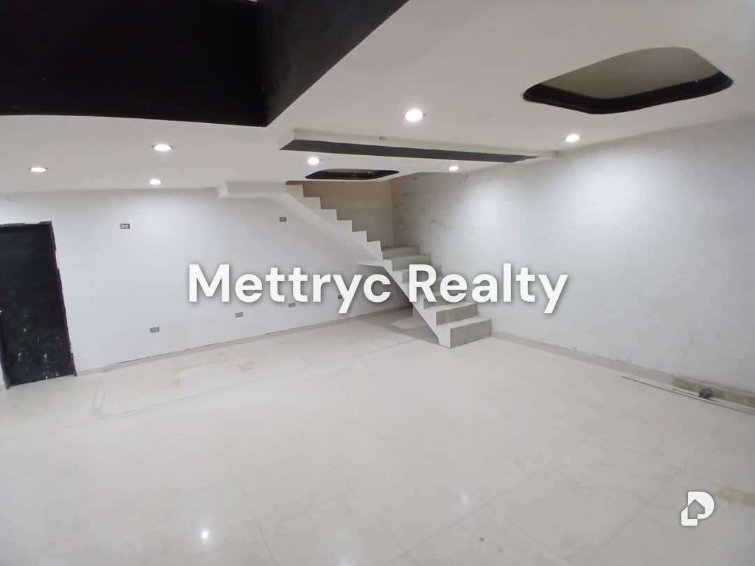 Local comercial en El Remanso, Valencia – 2