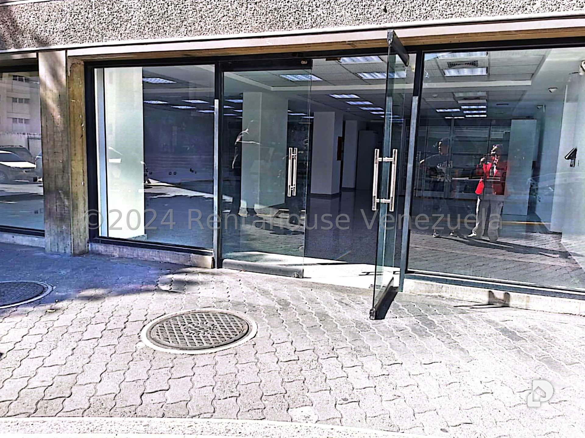Local comercial en El Rosal, Caracas – 2