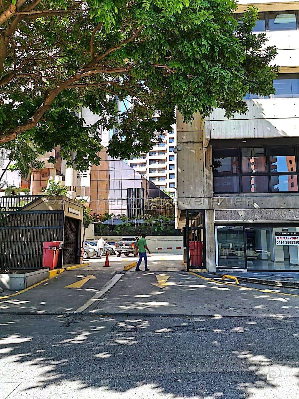 Local comercial en El Rosal, Caracas – 16
