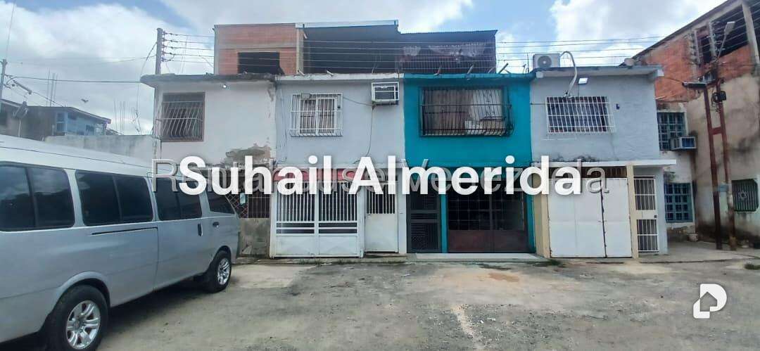 Casa en Ricardo Urriera, Valencia – 2