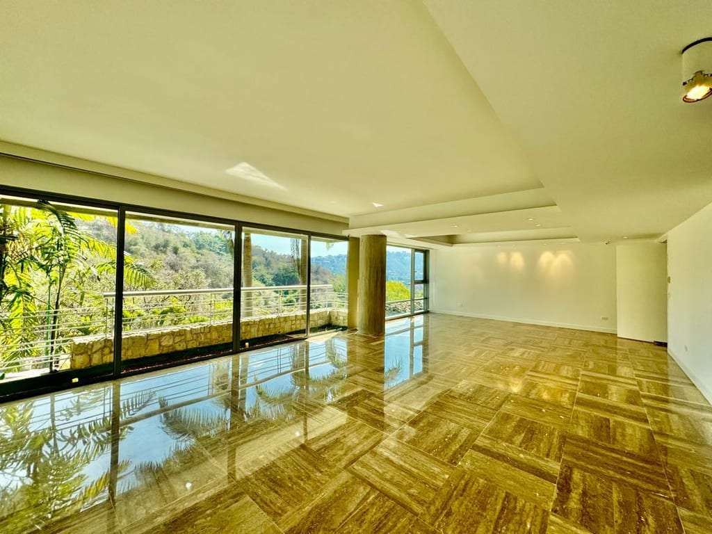 Apartamento en Las Mercedes, Caracas - 1