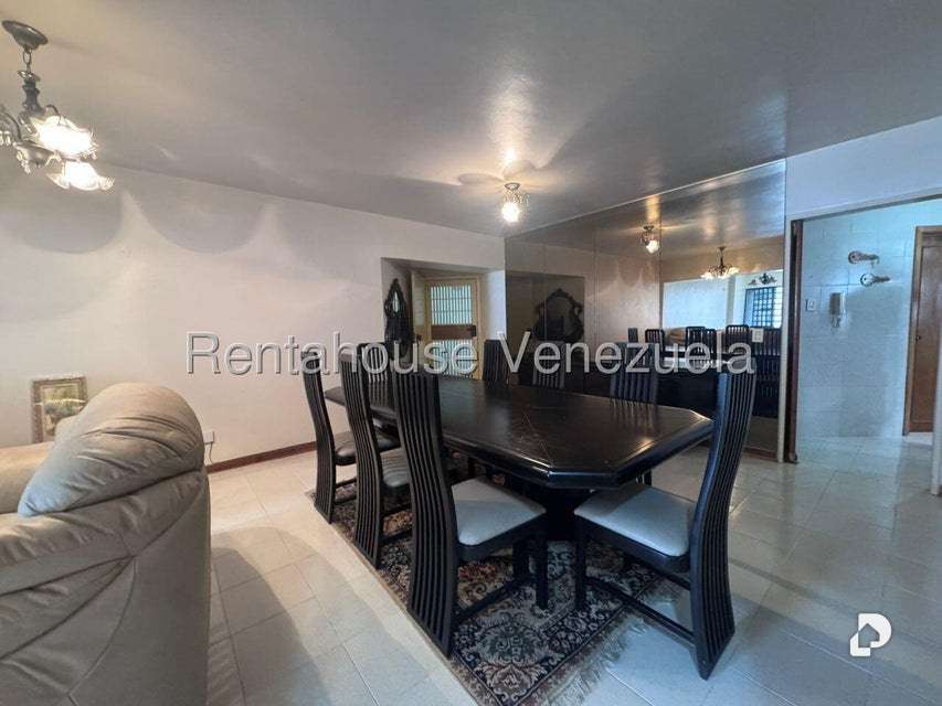 Apartamento en El Cigarral, Caracas – 5