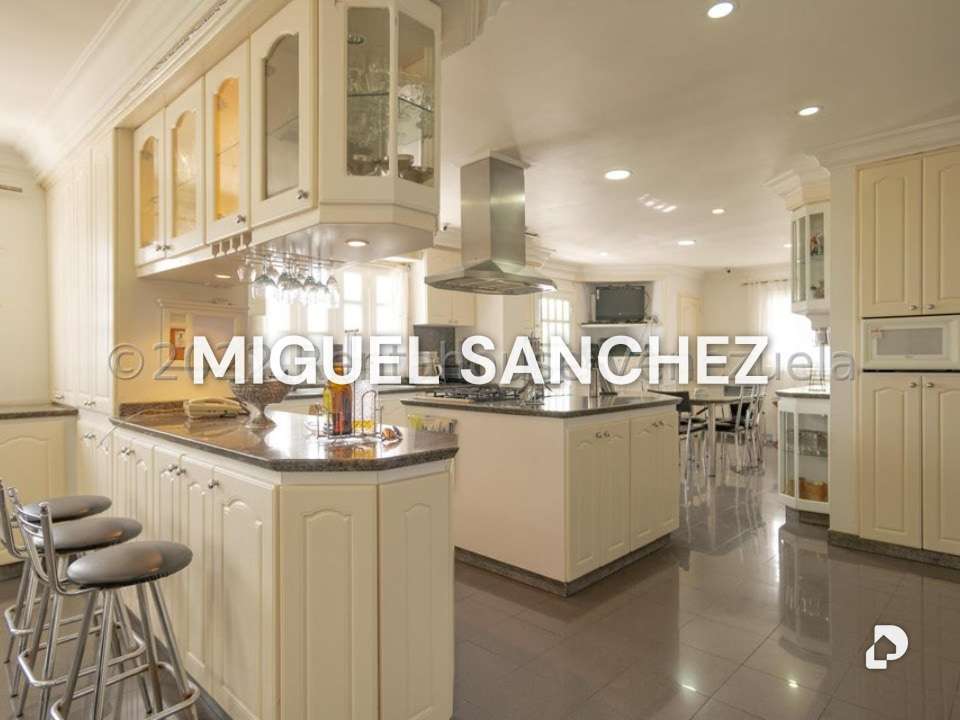 Casa en El Placer, Caracas – 9