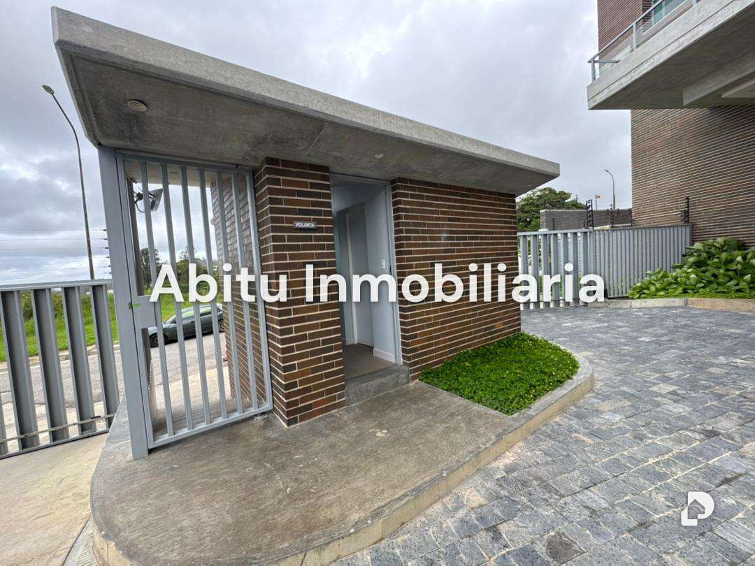Apartment in Alto Hatillo, Caracas – 29