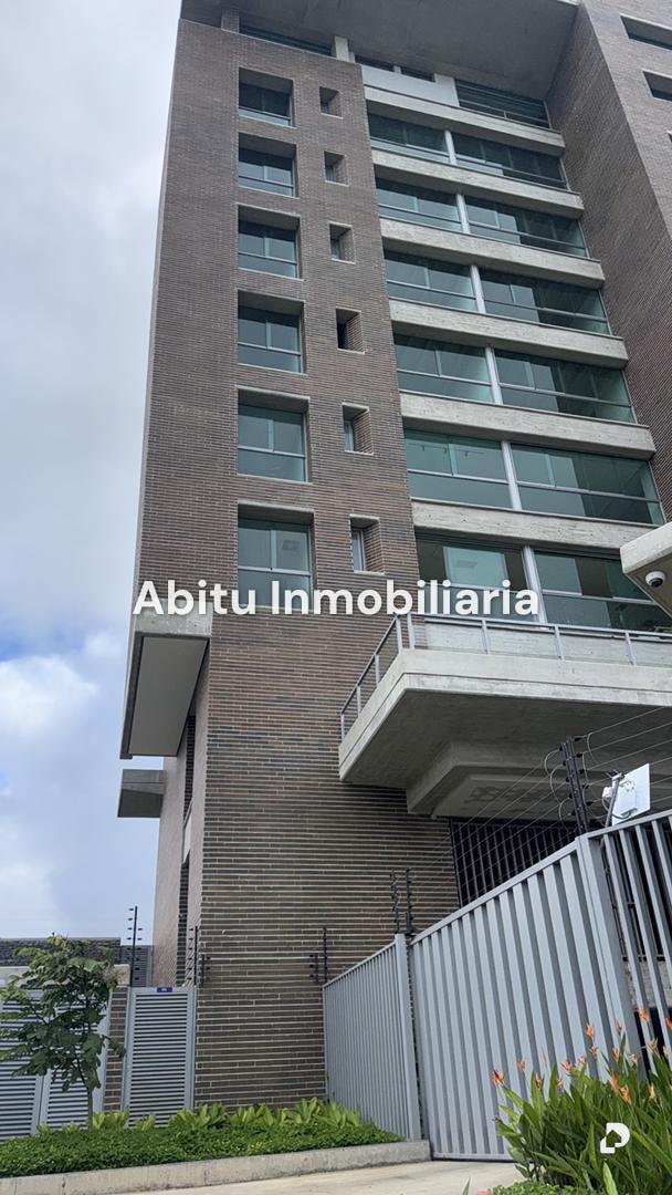 Apartment in Alto Hatillo, Caracas – 2
