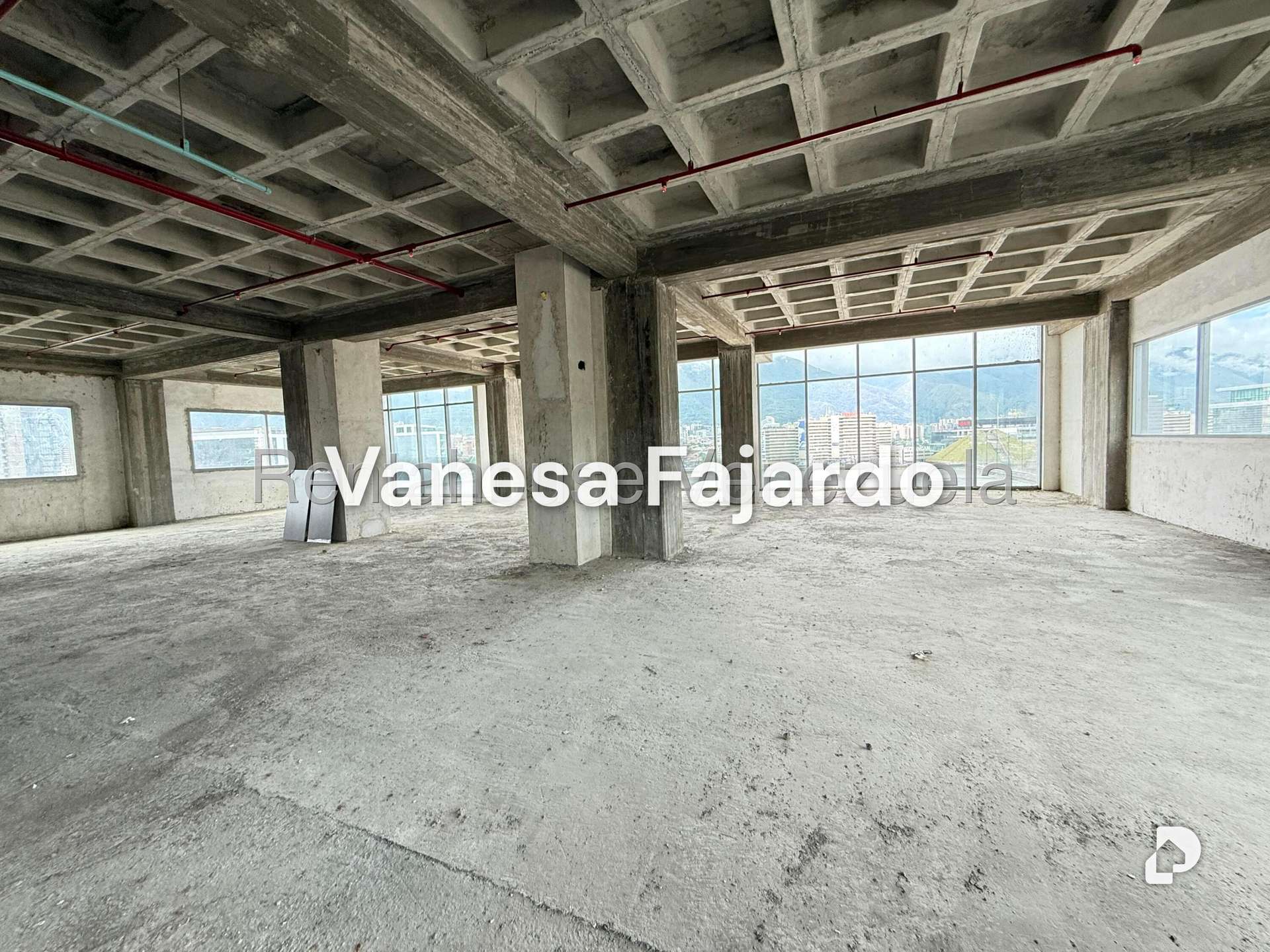 Oficina en Las Mercedes, Caracas – 26