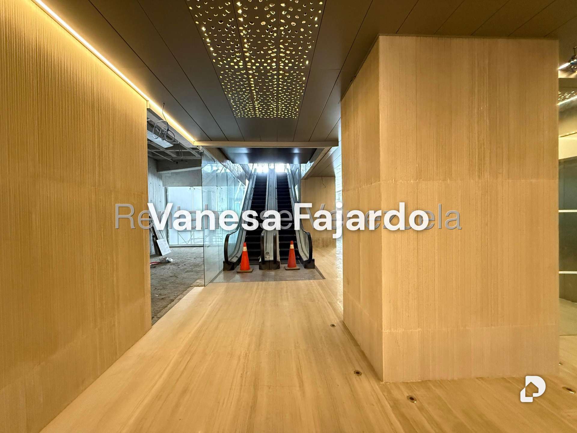 Oficina en Las Mercedes, Caracas – 4