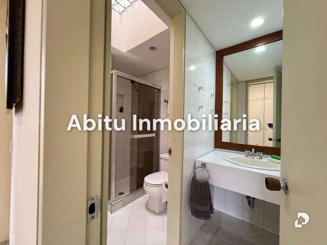 Apartment in Valle Arriba, Caracas – 12