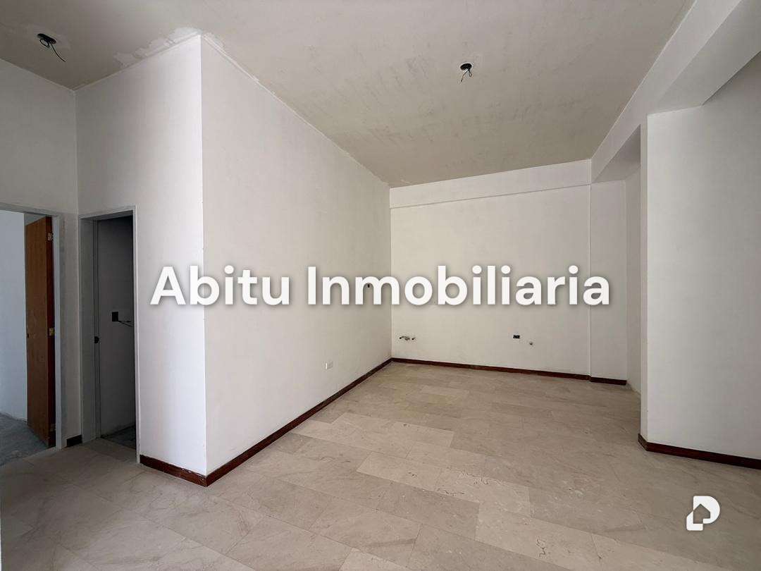 Apartamento en La Boyera, Caracas – 12
