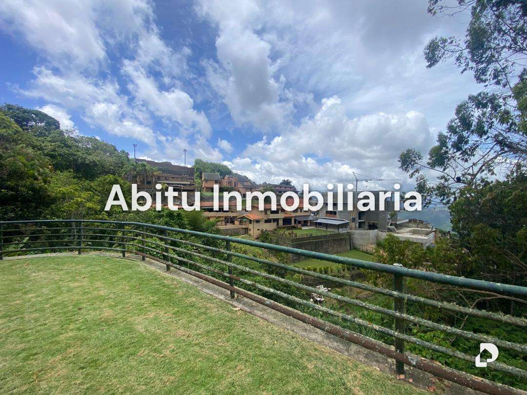 Apartment in Alto Hatillo, Caracas – 2
