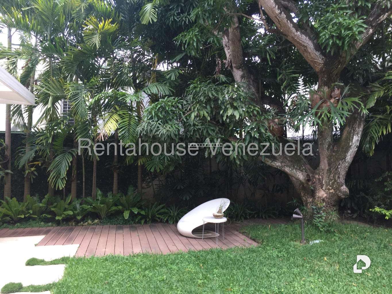 Casa en San Román, Caracas – 27