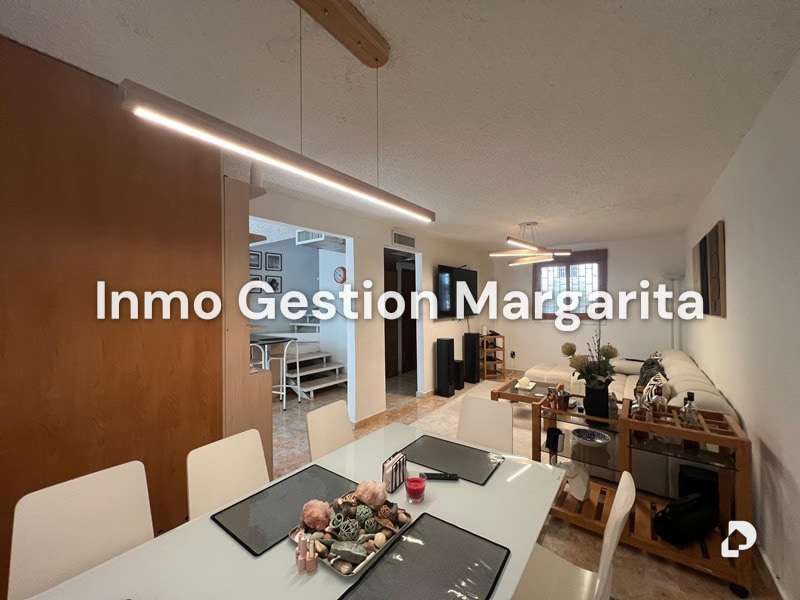 Townhouse en Urb Playa El Angel, Porlamar – 8
