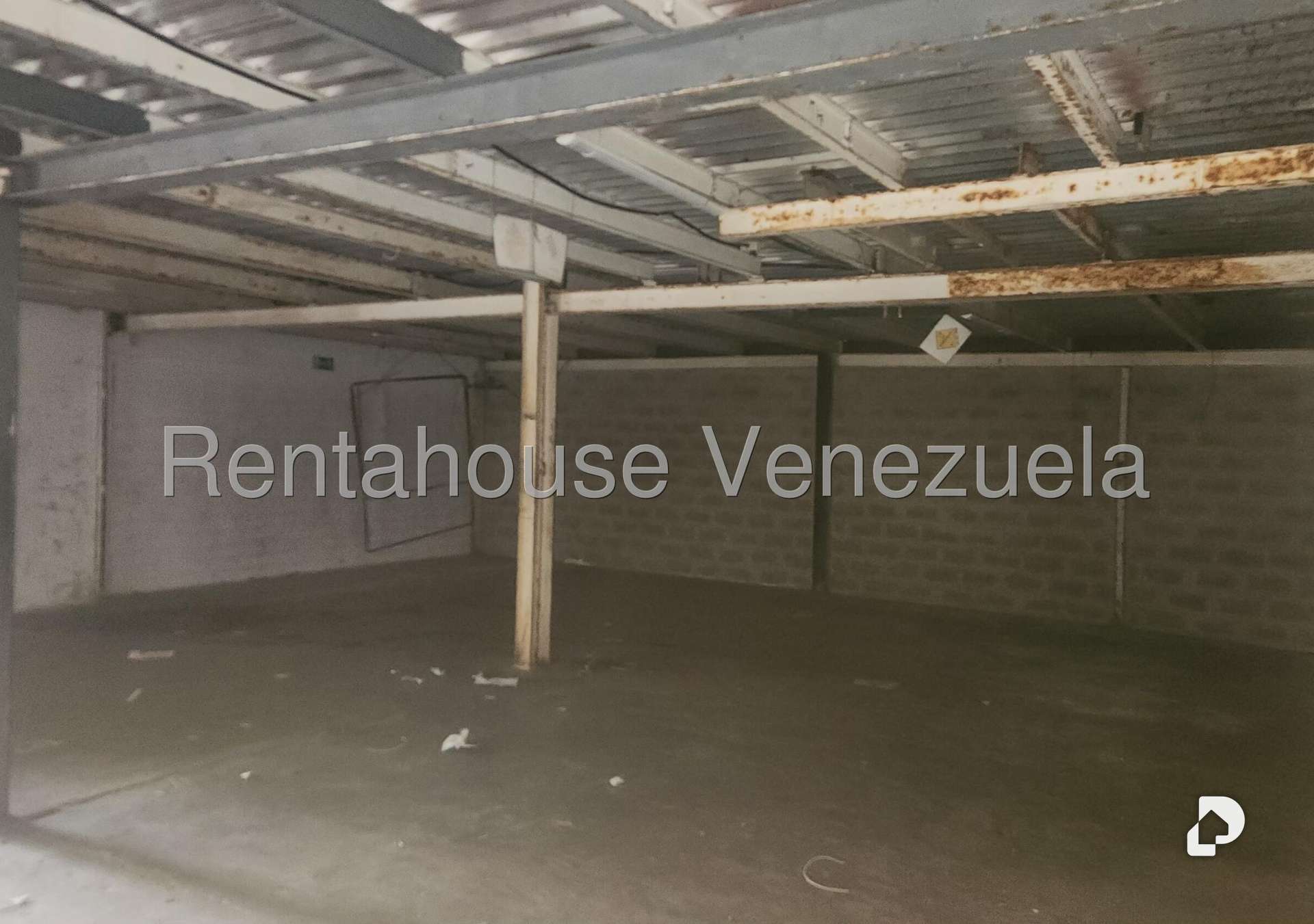 Terreno en La Trinidad, Caracas – 18