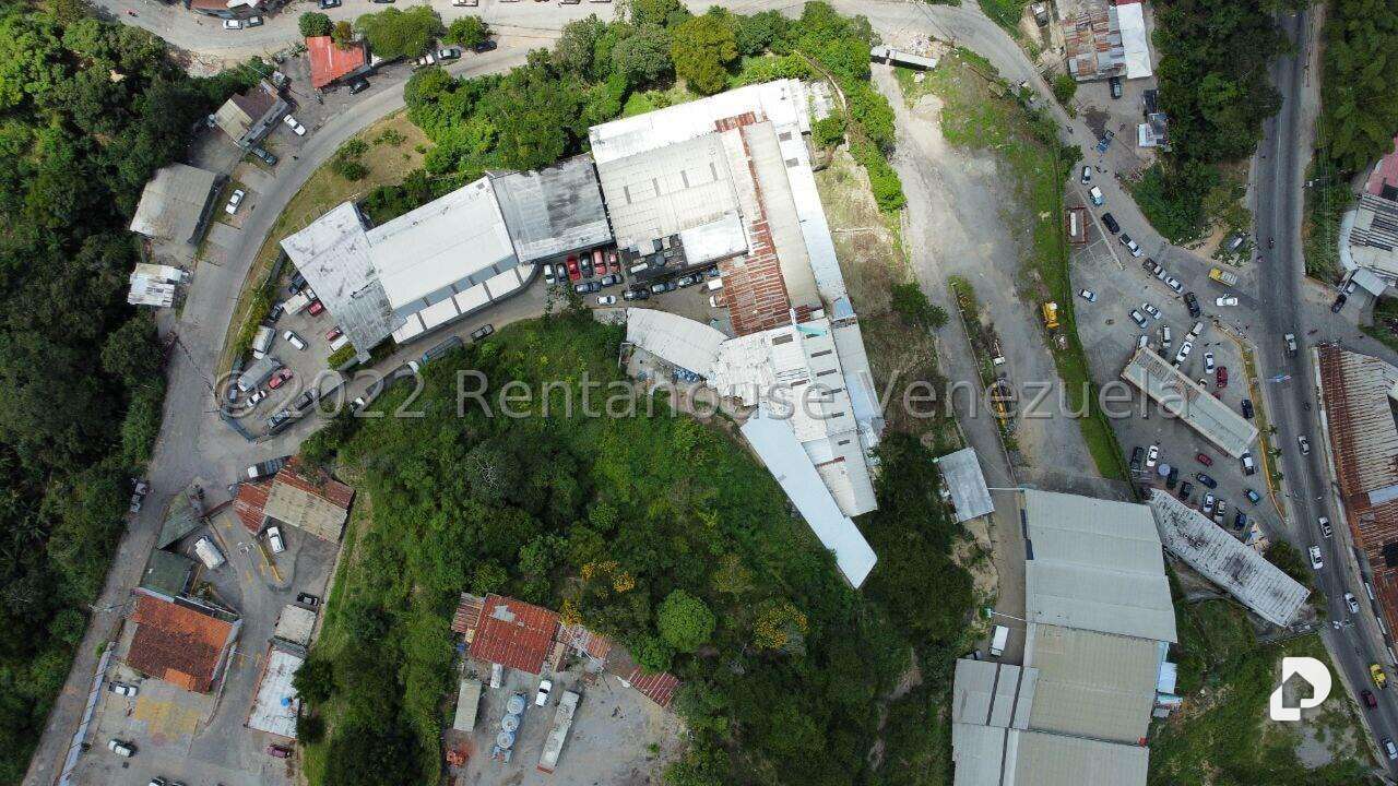 Terreno en La Trinidad, Caracas – 1