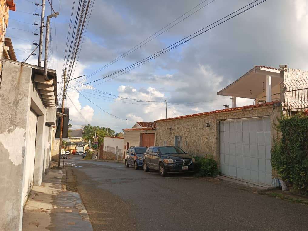 Casa en Lomas de Urquia, Altos Mirandinos - 1