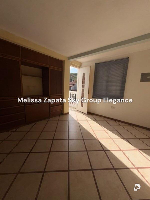 Casa en Villas Royal Gardens, Barquisimeto – 3