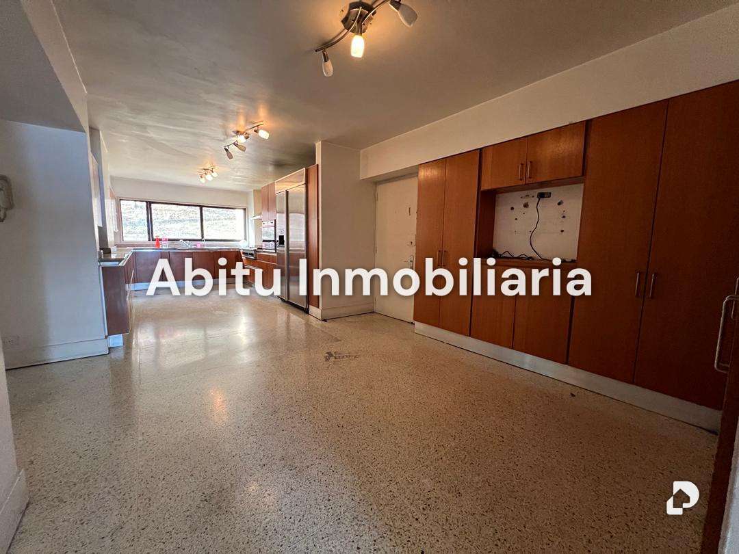 Apartamento en Altamira, Caracas – 26