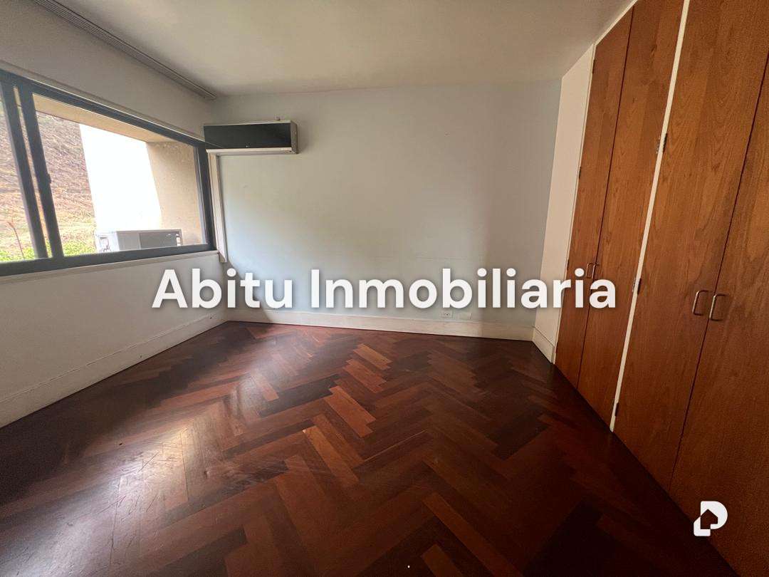 Apartamento en Altamira, Caracas – 12