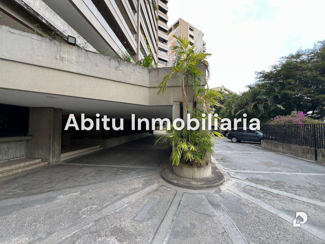 Apartamento en Altamira, Caracas – 6