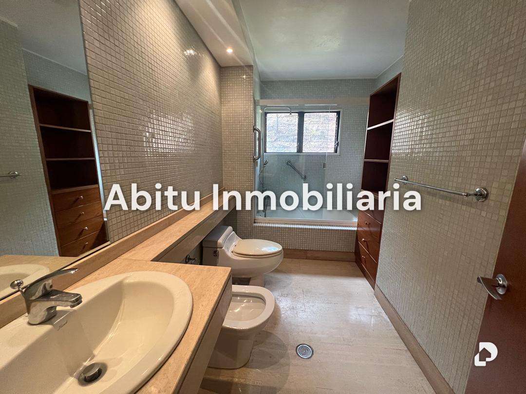 Apartamento en Altamira, Caracas – 41
